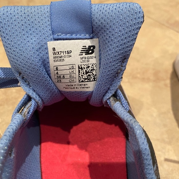 New Balance Women’s Sneakers - Picture 5 of 6